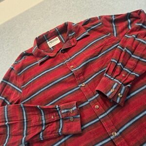 Mountain Khakis Mens Large Red Striped Flannel Button Down Shirt Bison Buttons